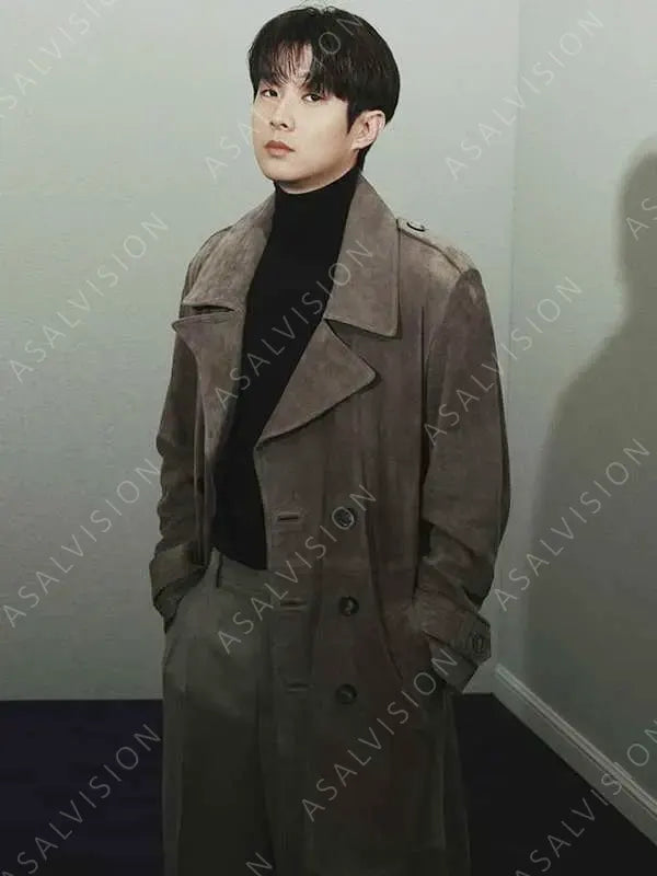 Choi Woo-shik A Killer Paradox (Sarinja-ng-Nangam) Lee Tang Brown Trench Coat