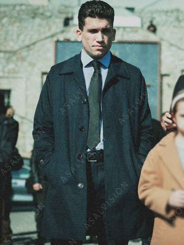 Iron Reign Season 1 Néstor Black Coat