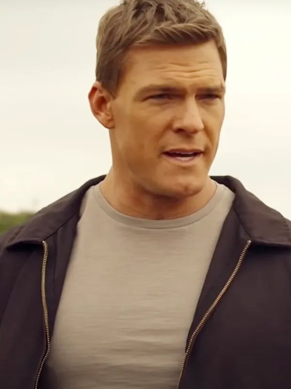 Jack Reacher TV Series Reacher 2022 Alan Ritchson Black Jacket