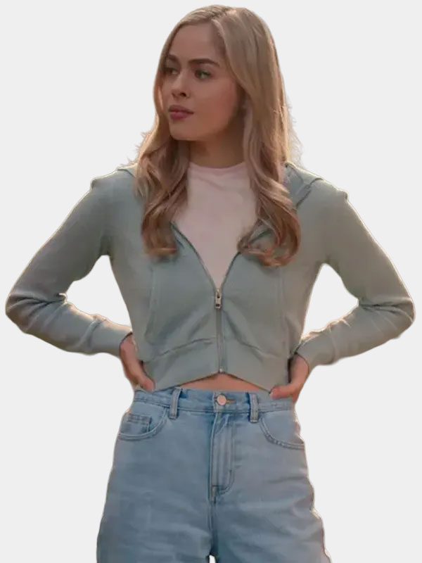 Lizzie Virgin River Season 4 Grey Cropped Hoodie