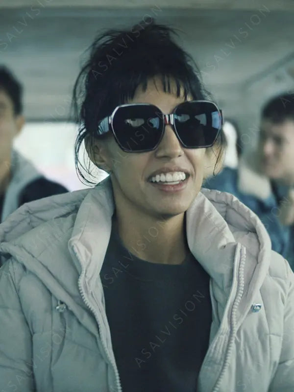 Ritu Arya TV Series The Umbrella Academy S04 Lila Pitts Hooded Puffer Jacket