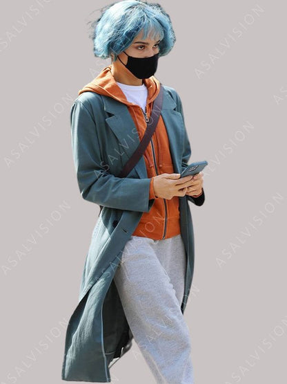 2Zoë Kravitz Kimi 2022 Angela Childs Trench Coat