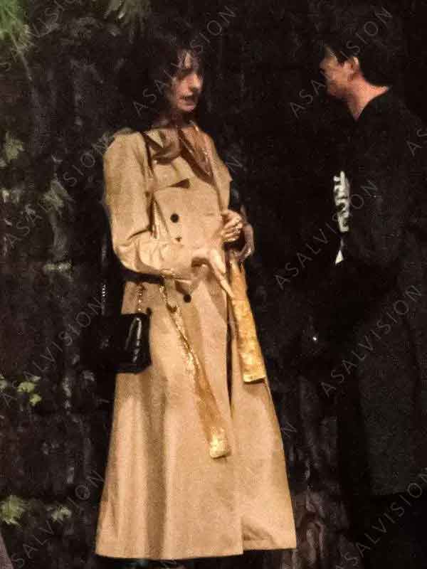 Anne Hathaway Movie The Idea of You 2024 Solène Trench Coat