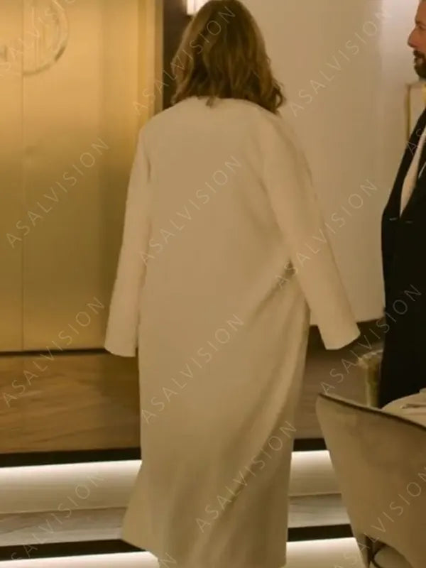 Audrey Spitz Murder Mystery 2 Jennifer Aniston White Long Trench Coat