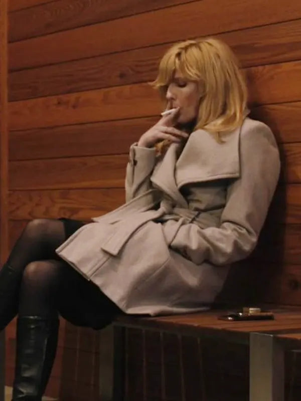 Beth Dutton Yellowstone Kelly Reilly White Coat