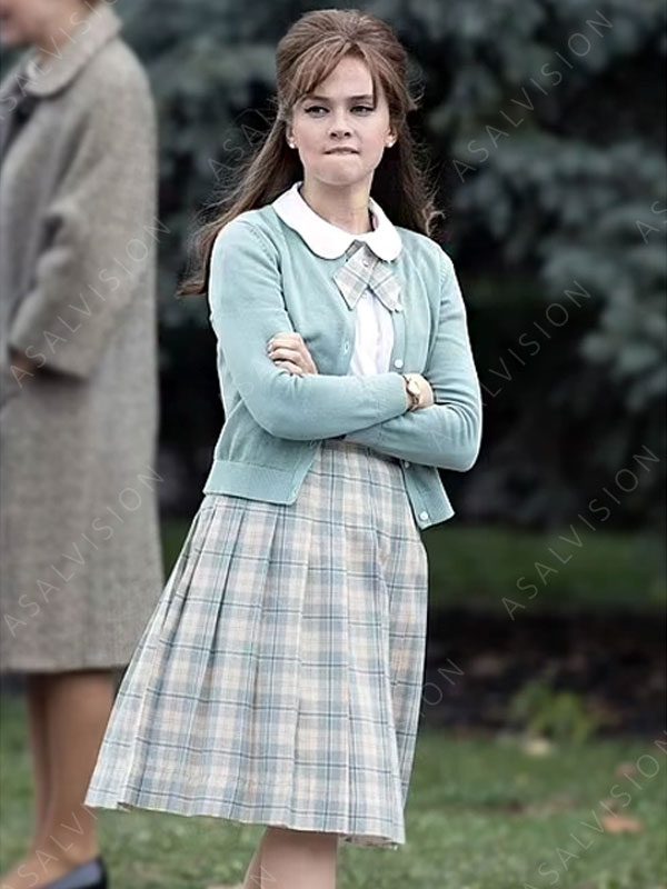 Cailee Spaeny Priscilla 2023 Blue Jacket