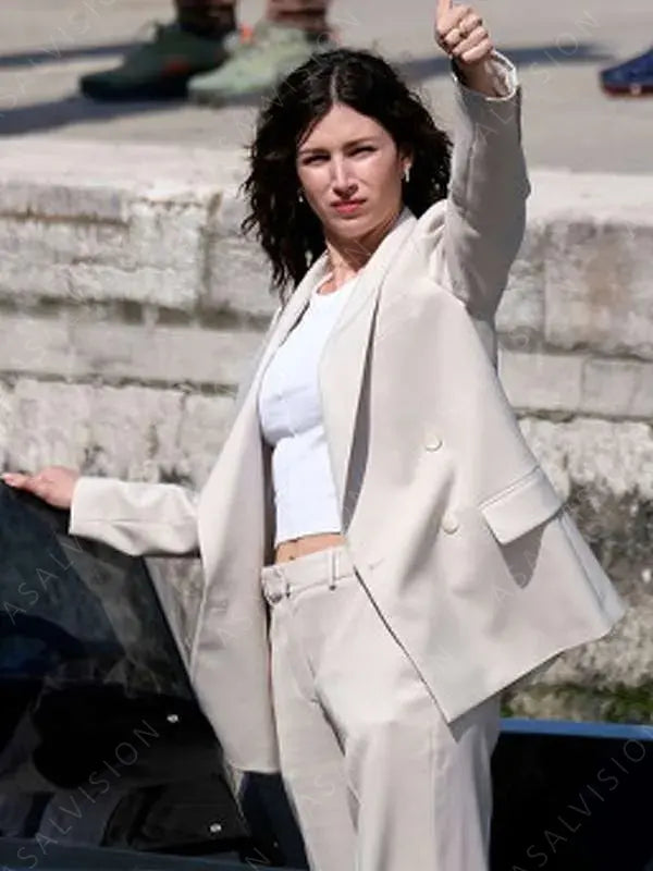 Camila Lift 2024 White Wool Blazer