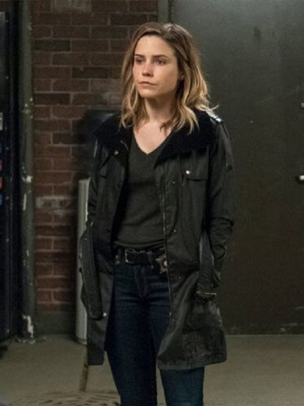 Chicago P.D. Sophia Bush Coat 1