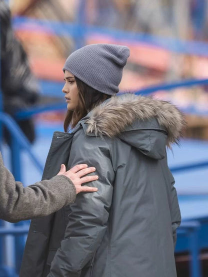 Mabel Mora Only Murders In The Building S02 Selena Gomez Grey Parka Jacket
