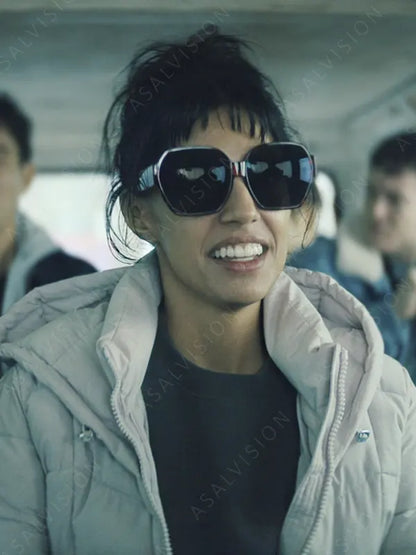 Ritu Arya TV Series The Umbrella Academy S04 Lila Pitts Hooded Puffer Jacket