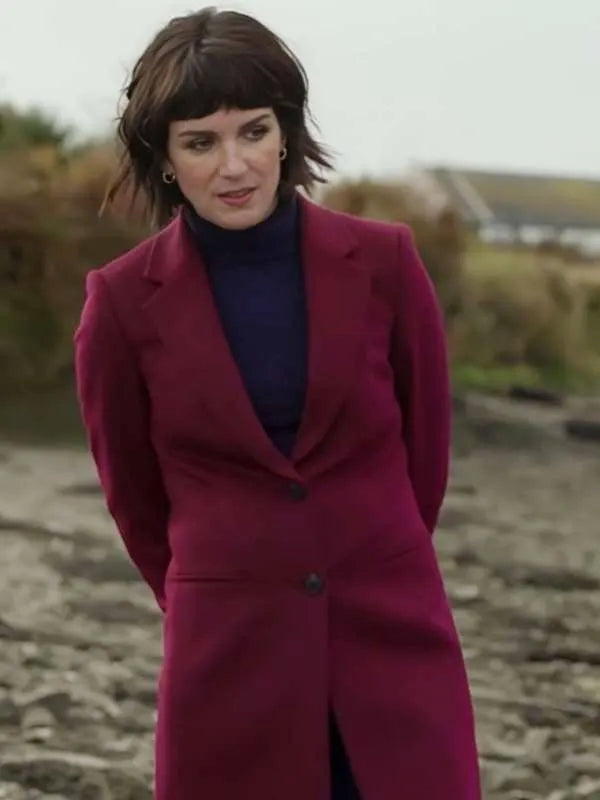 Shenae Grimes Love Of The Irish 2025 Fiona Burgundy Coat