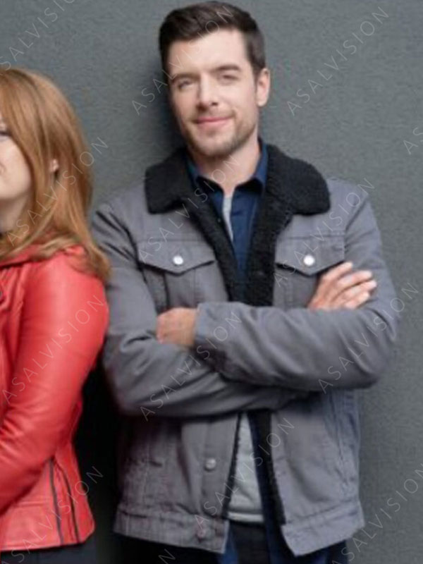 Dan Jeannotte Our Christmas Mural 2023 Will Sherpa Jacket