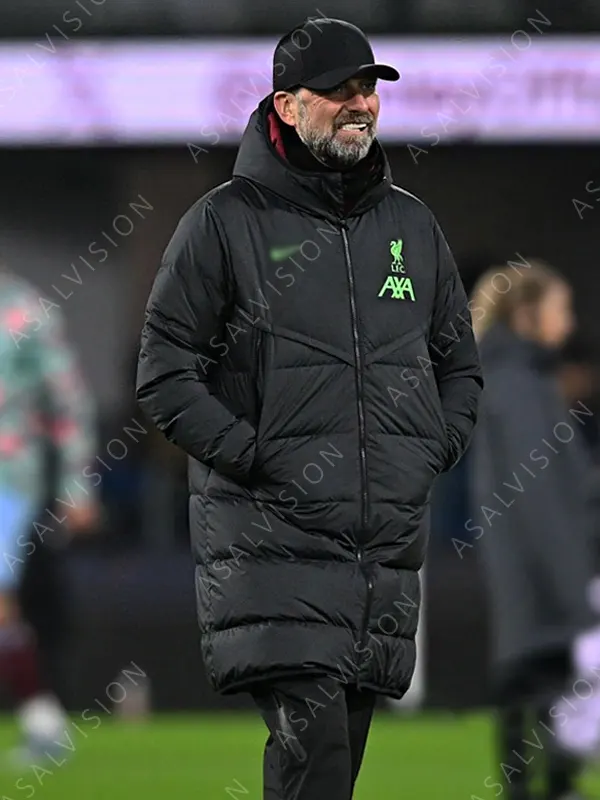 Men's Liverpool FC Strike Down Black Puffer Jacket